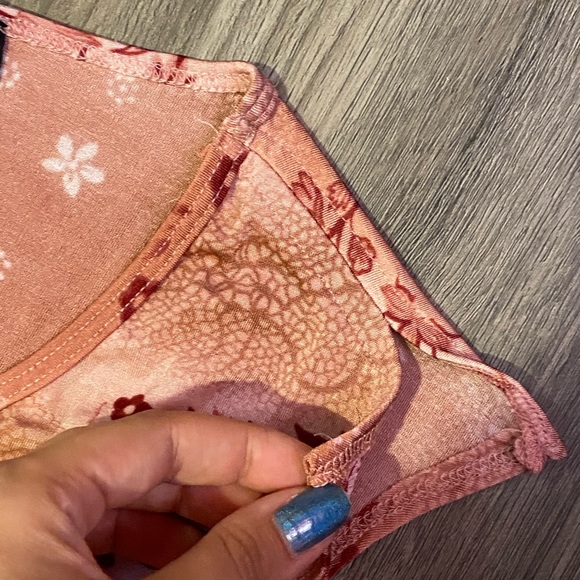 Y2K Pink Peach Floral Ruched V Neck Flutter Split Sleeve Shirt - Picture 5 of 5